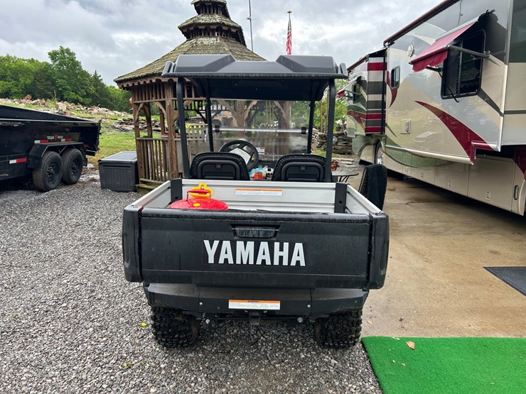#12-•-2024-yamaha-umax-gas-golf-cart-image-5