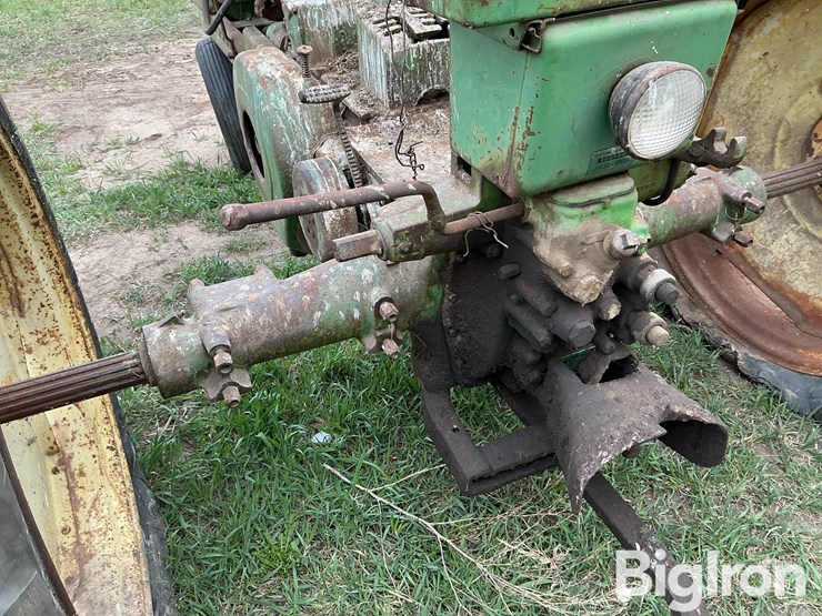 john-deere-b-image-18