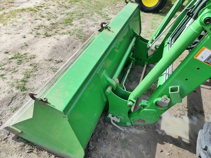2011-john-deere-5075e-image-6