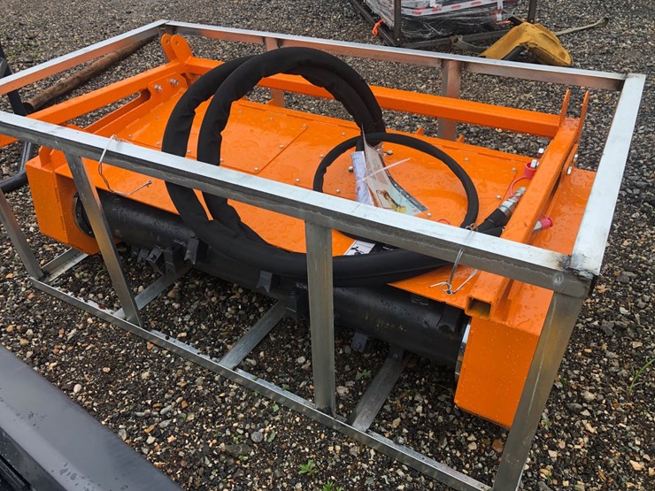 #18-•-60”-skid-steer-drum-mulcher-image-3