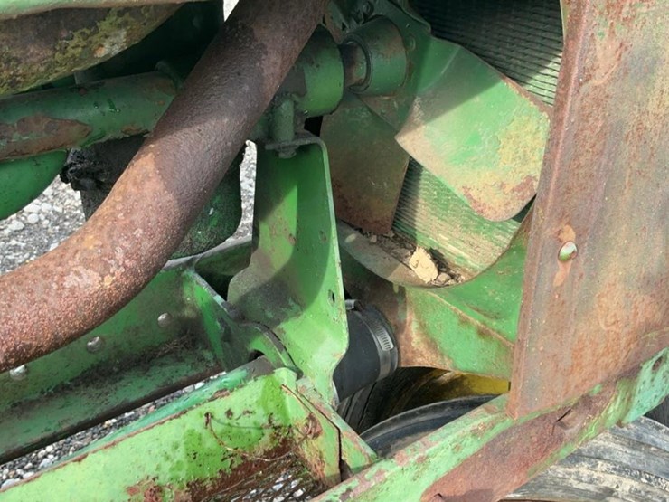 john-deere-b-image-17