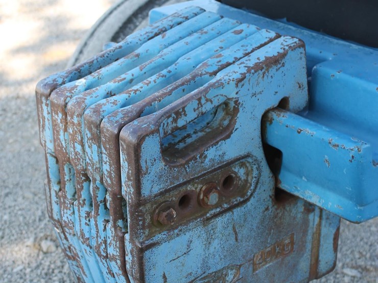 ford-8240a-image-11
