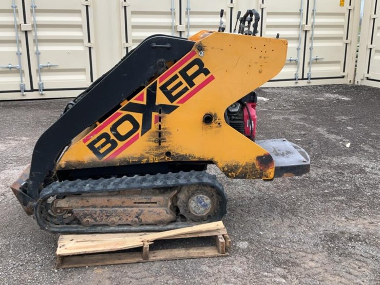 #1050-•-boxer-mini-skid-steer-loader-image-2
