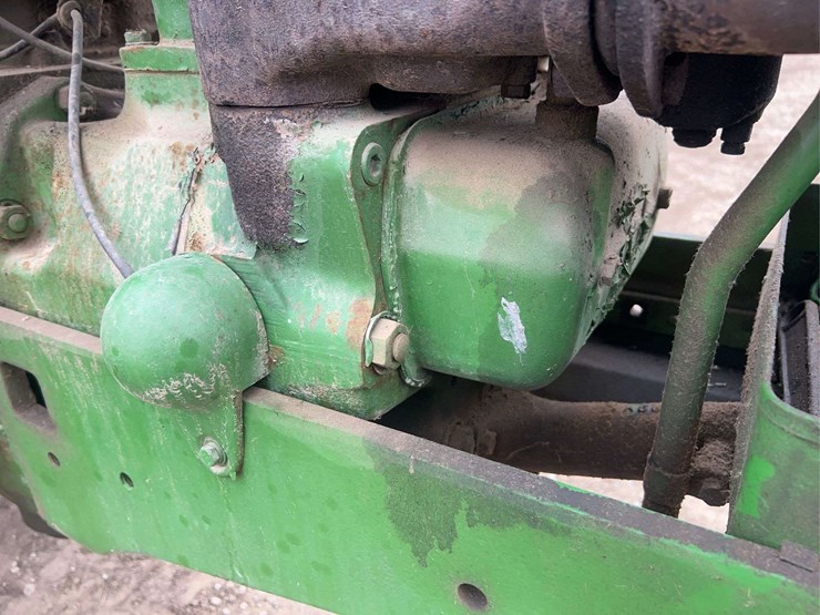 john-deere-620-image-22