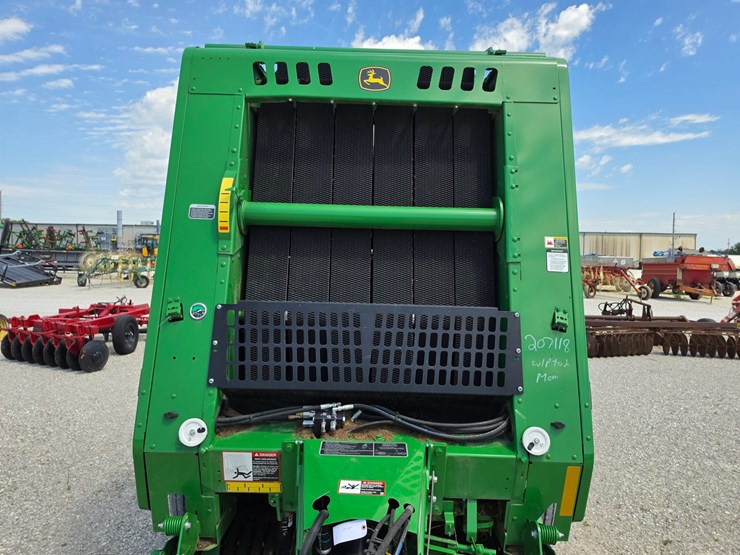 2018-john-deere-460m-image-3