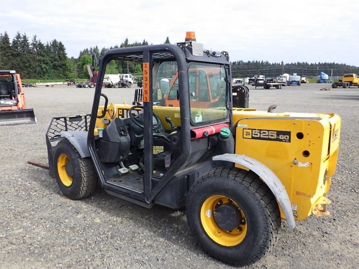 2015-jcb-525-60-image-7