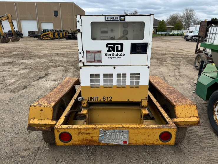 #3968-•-whisperwatt-dca-0270i-diesel-powered-ac-generator-image-4
