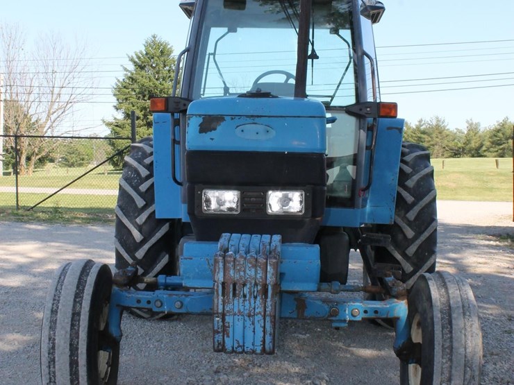 ford-8240a-image-10