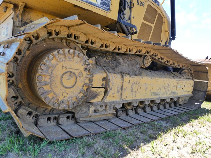 2016-caterpillar-d5k2-image-6