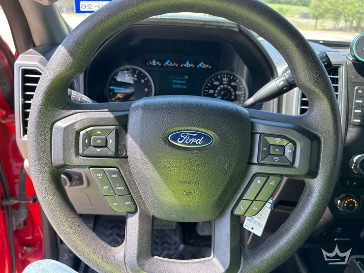 2017-ford-f150-image-14