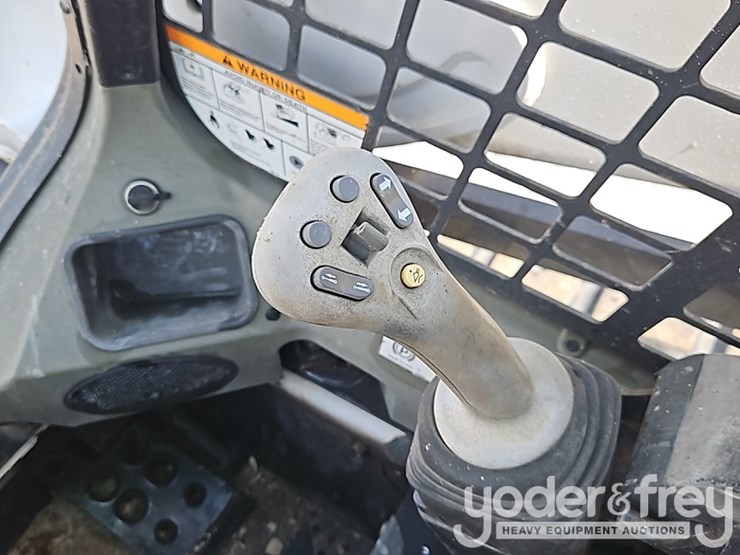 bobcat-t590-image-28