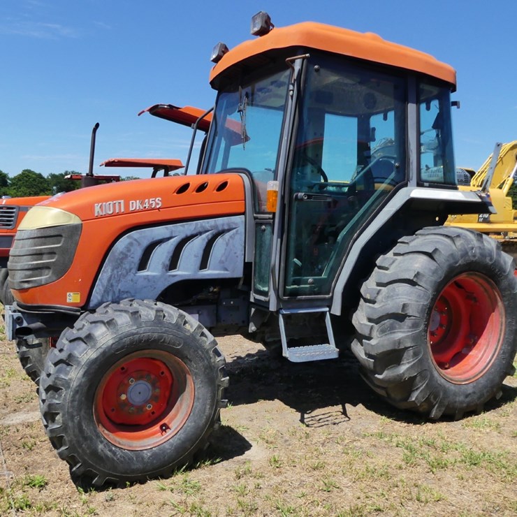 2006 KIOTI DK45S
