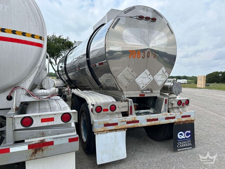 1987-polar-307-ss-3-comp-ss-insulated-t/a-chemical-tanker-trailer-image-2