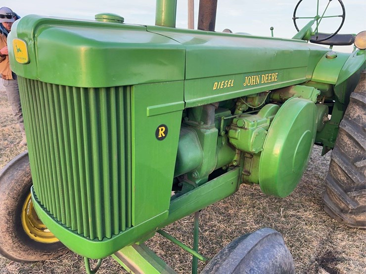 john-deere-r-image-13