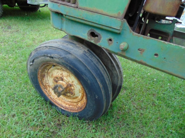1990-john-deere-50-image-6