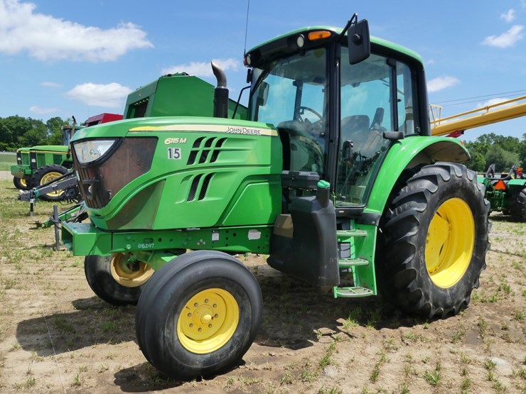 2014-john-deere-6115m-image-1