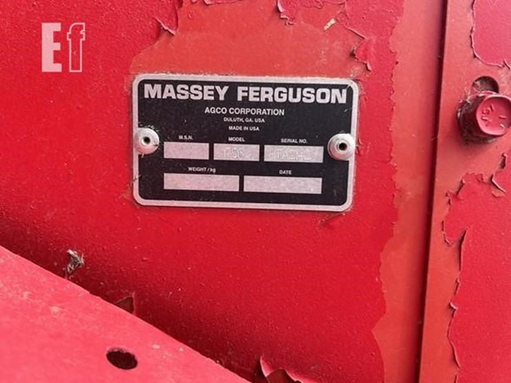 massey-ferguson-1756-image-6