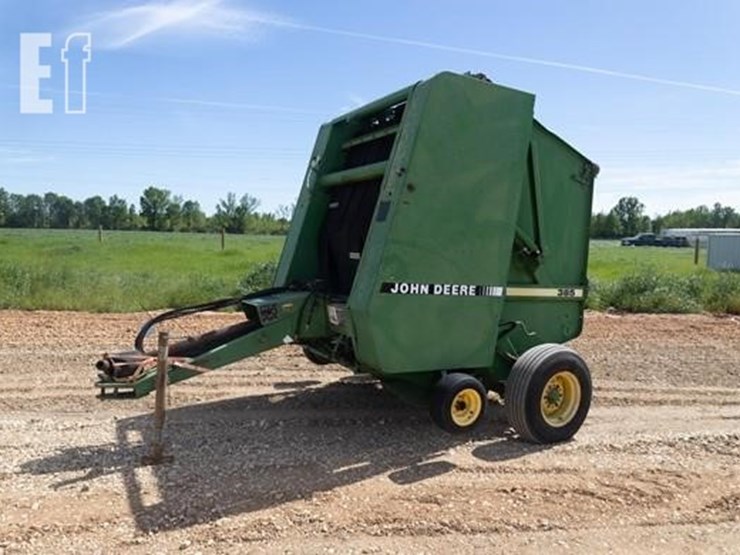 1995-john-deere-385-image-1