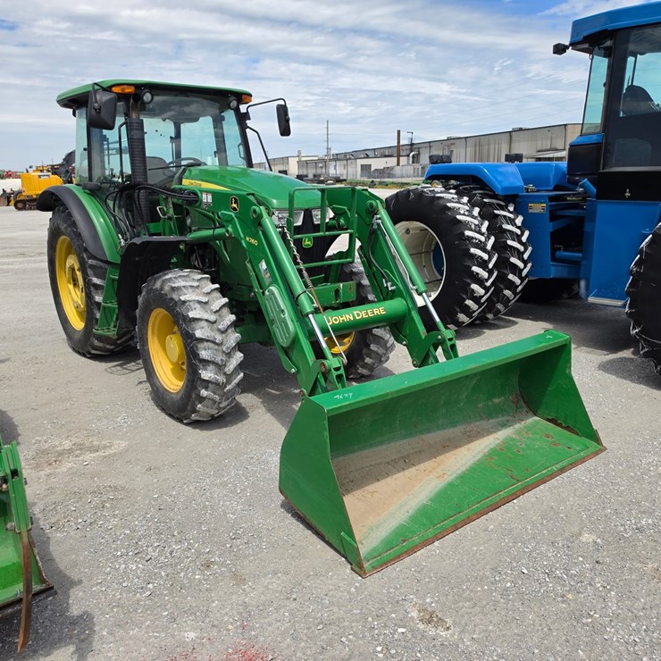 2013 JOHN DEERE 6140D