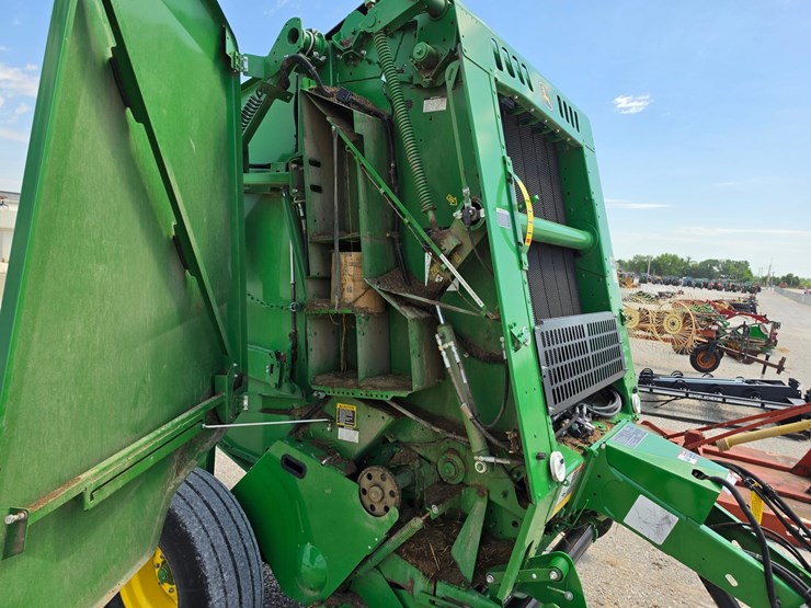 2018-john-deere-460m-image-11