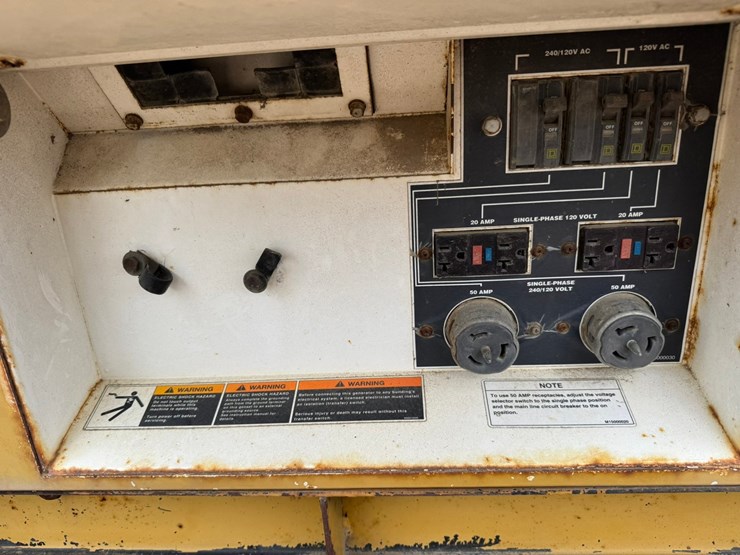 #3968-•-whisperwatt-dca-0270i-diesel-powered-ac-generator-image-32