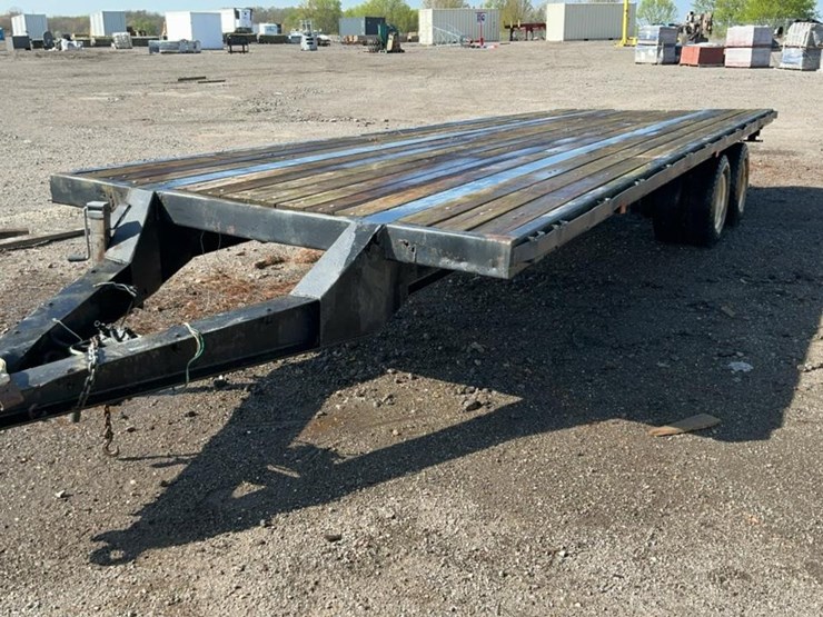 #2207-•-flatbed-equipment-trailer-image-1