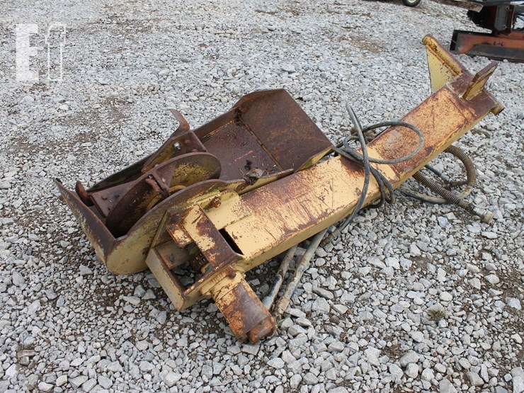 new-holland-t5040-image-16