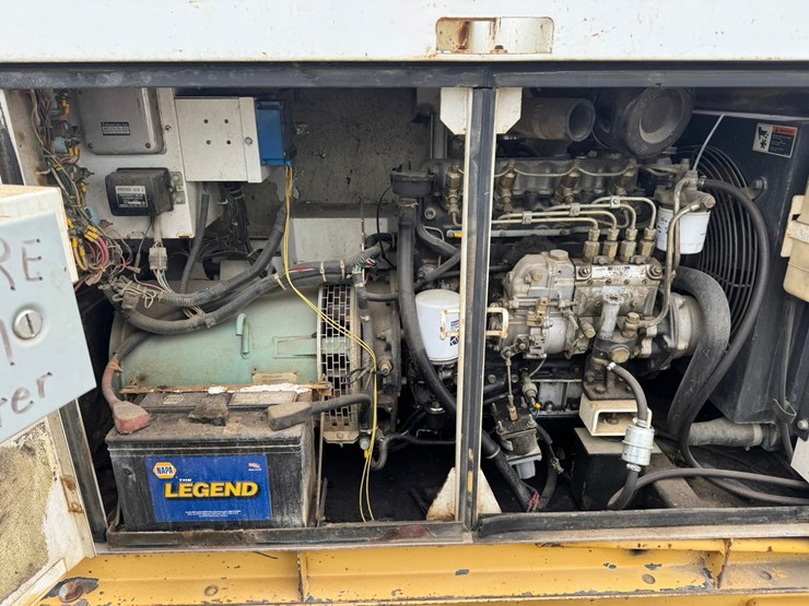 #3968-•-whisperwatt-dca-0270i-diesel-powered-ac-generator-image-22