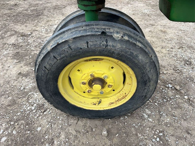 john-deere-40-image-17