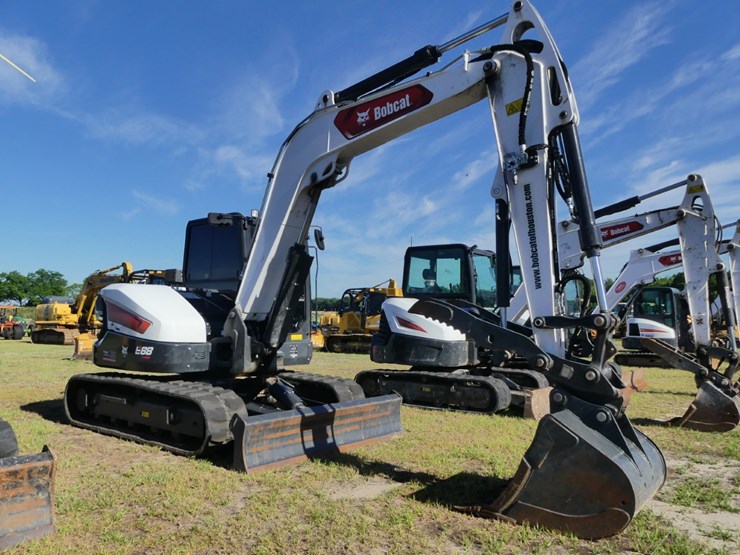 2024-bobcat-e88-image-2