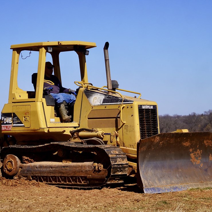 2005 CATERPILLAR D4G