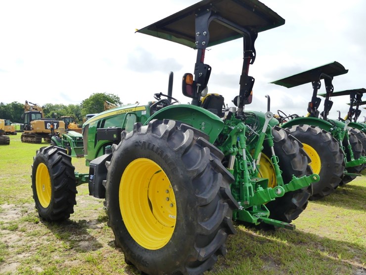 2024-john-deere-5120m-image-4