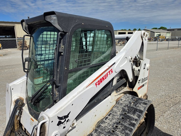2013-bobcat-t650-image-13
