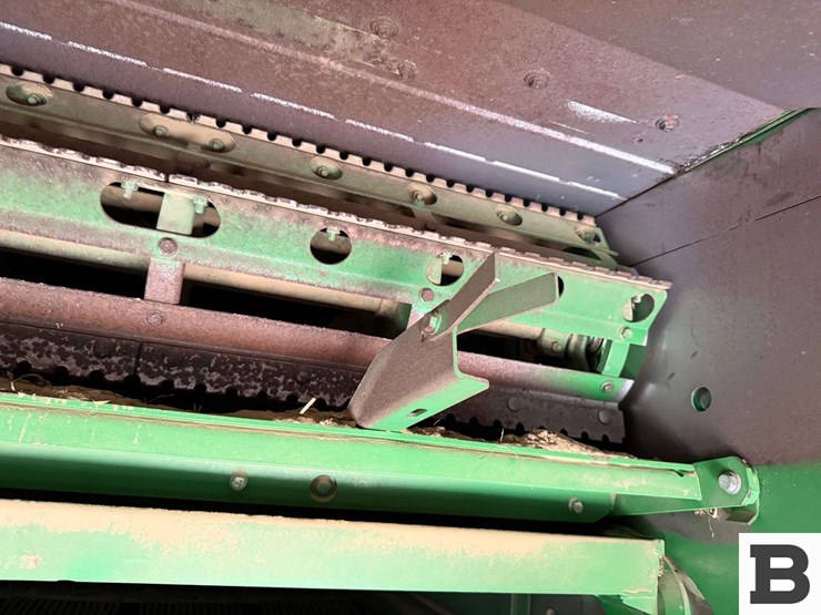 2009-john-deere-9770-sts-image-68