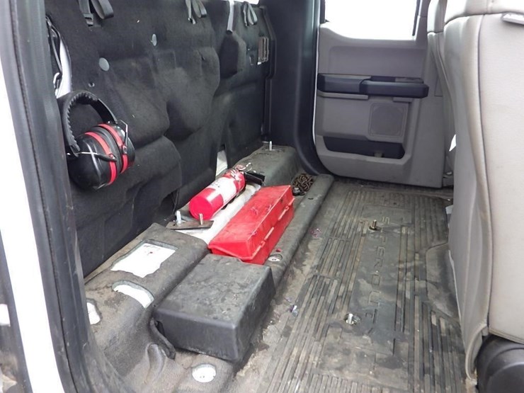 2017-ford-f450-image-37