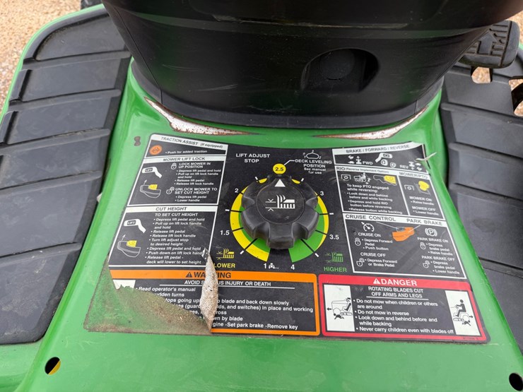 john-deere-x350-image-15