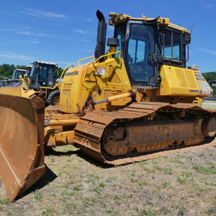 KOMATSU D61PX