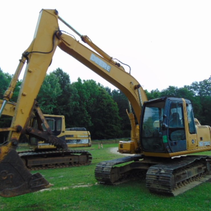 2005 DEERE 120C
