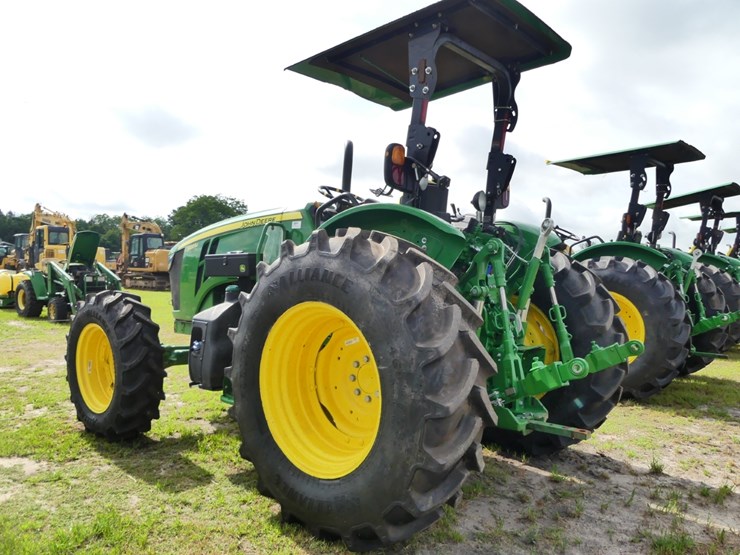 2024-john-deere-5120m-image-4