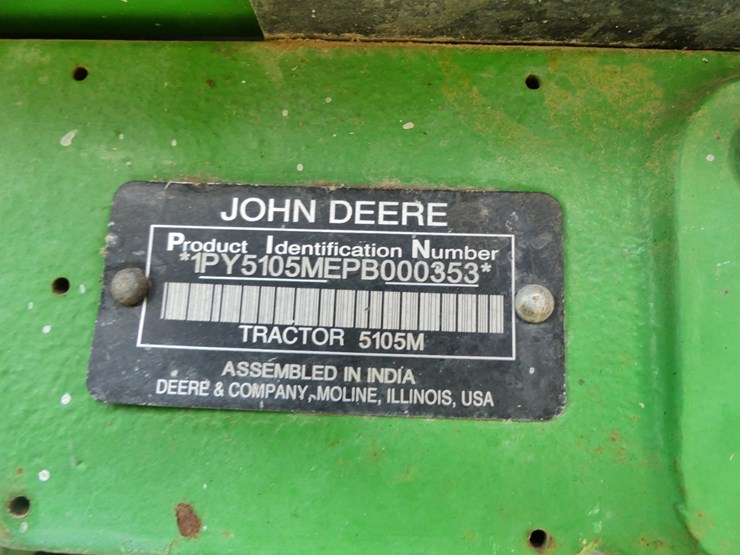 2023-john-deere-5105m-image-13