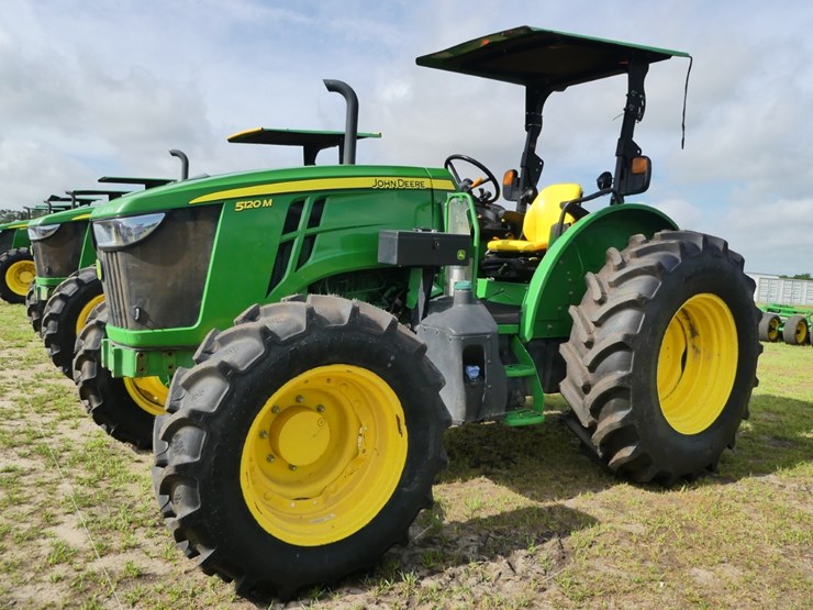 2024-john-deere-5120m-image-2