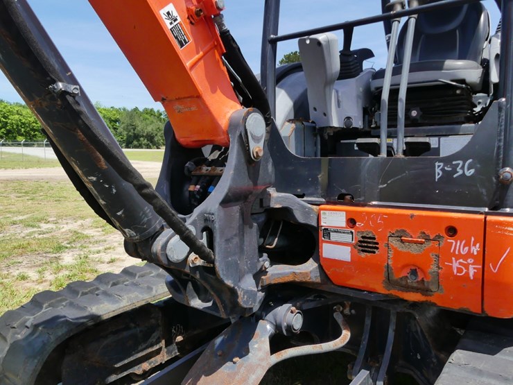 2019-kubota-kx057-4-image-10
