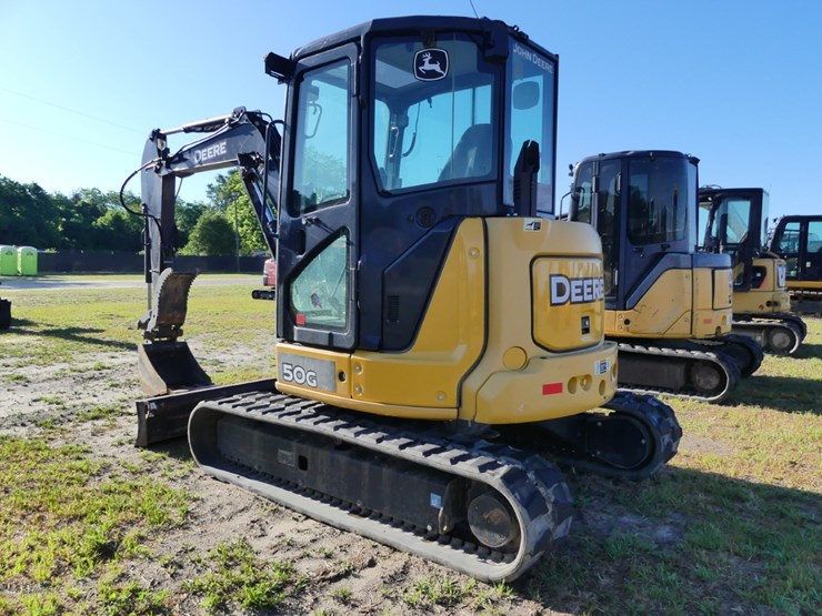 2018-deere-50g-image-4