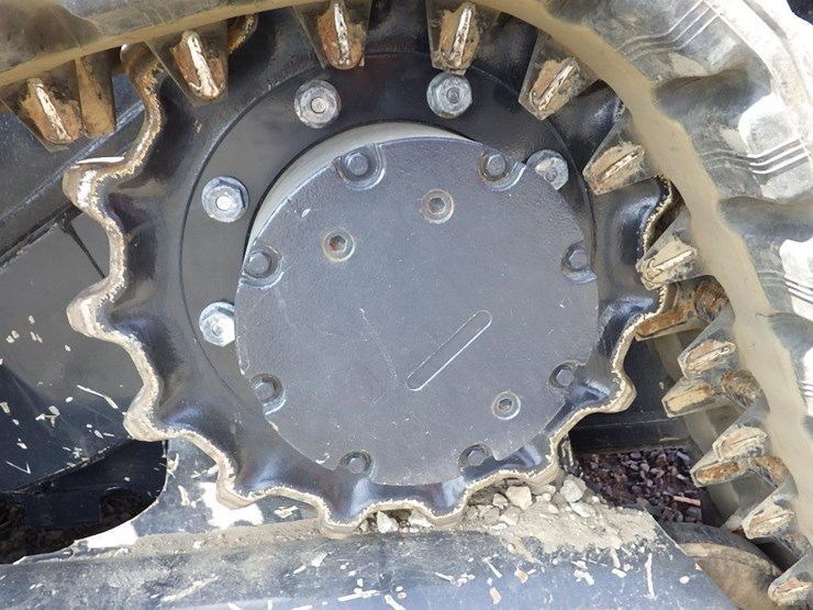 kubota-svl75-3-image-23