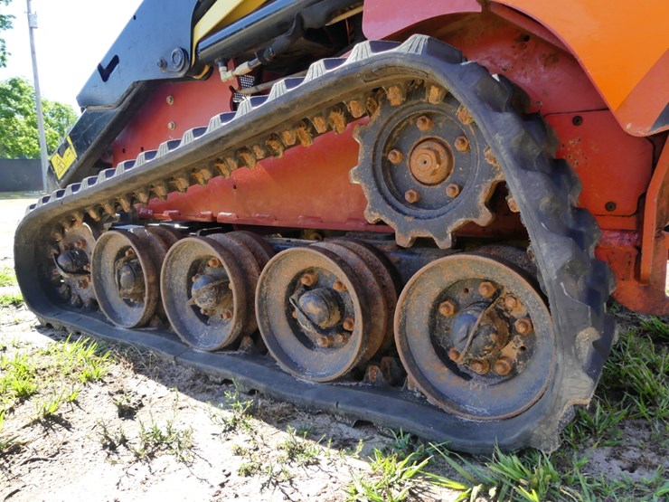 2021-ditch-witch-sk800-image-5