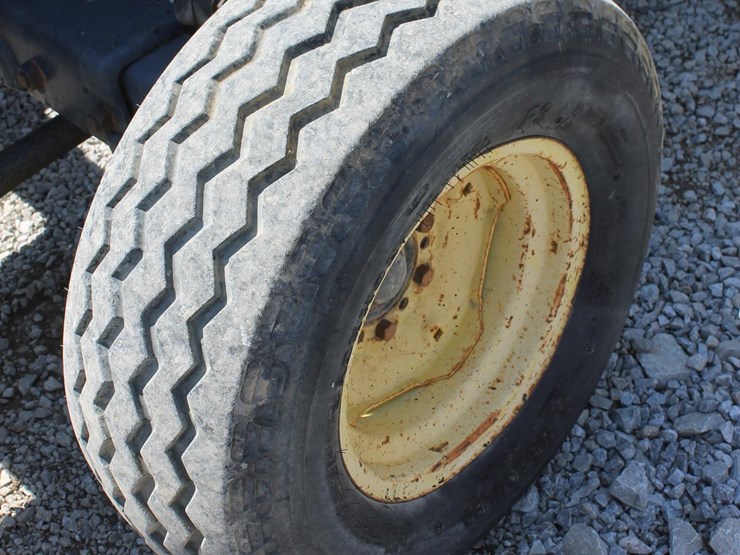 john-deere-5225-image-10