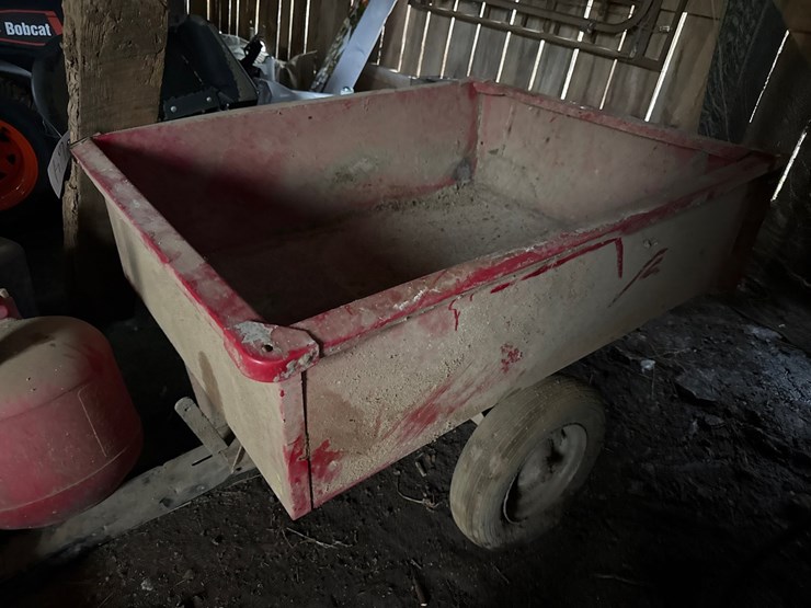 #64-•-yard-cart-image-1
