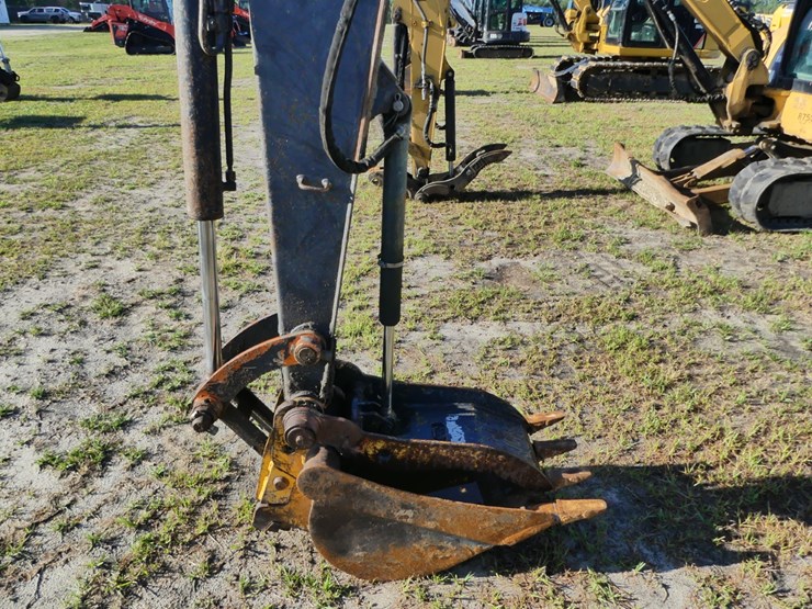 2010-deere-50d-image-9