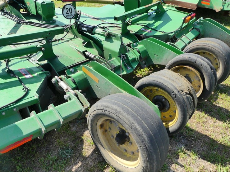 2024-john-deere-fc15r-image-7