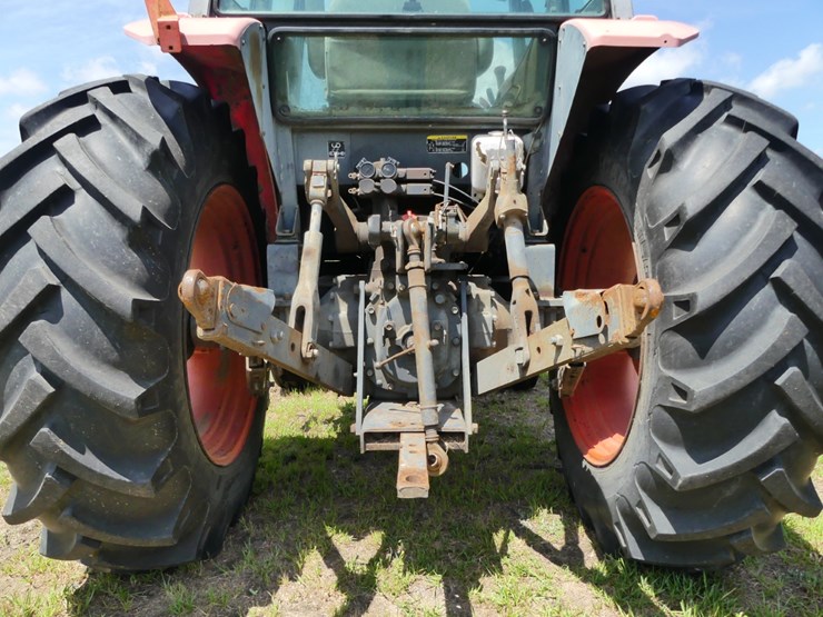 2001-kubota-m9000-image-5